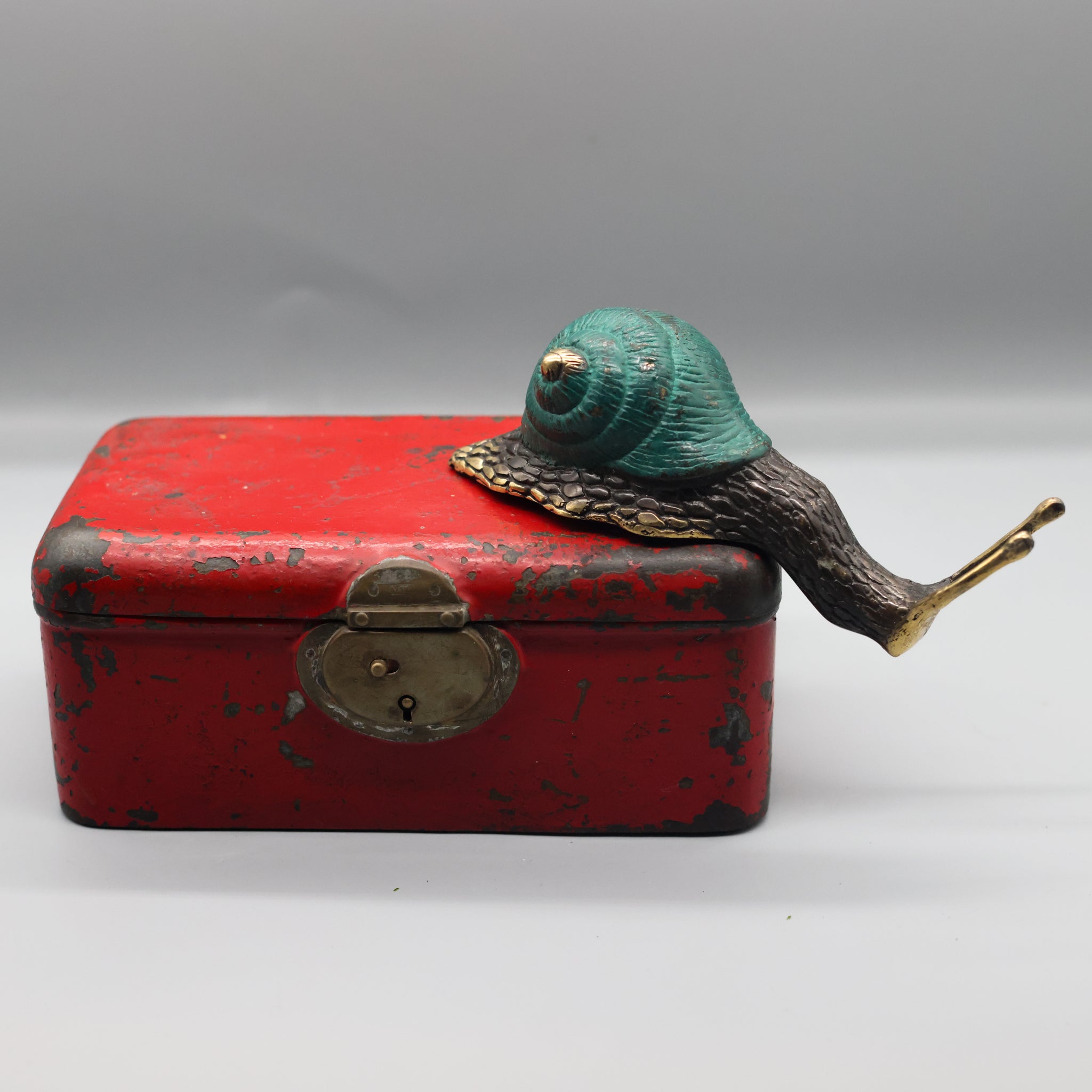 Bronze Snail