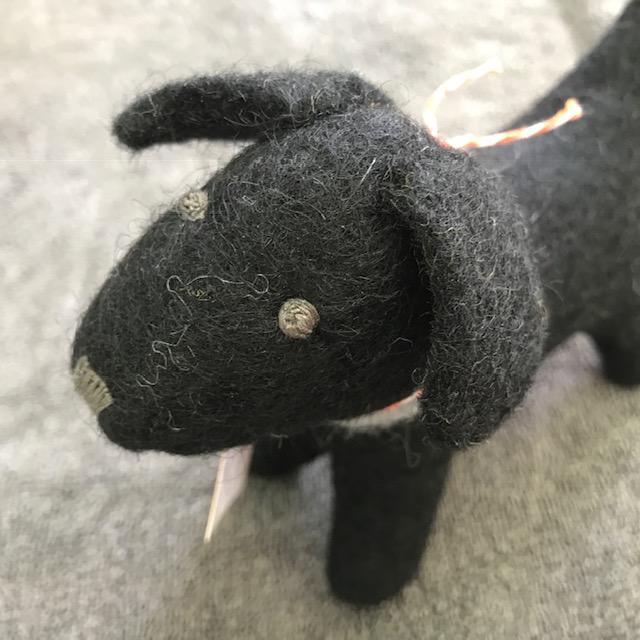 Black Dog - Small felted